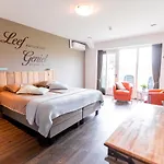 Bed & Breakfast In Ons Straatje 4*