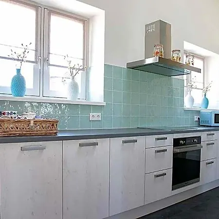 In Ons Straatje 4*